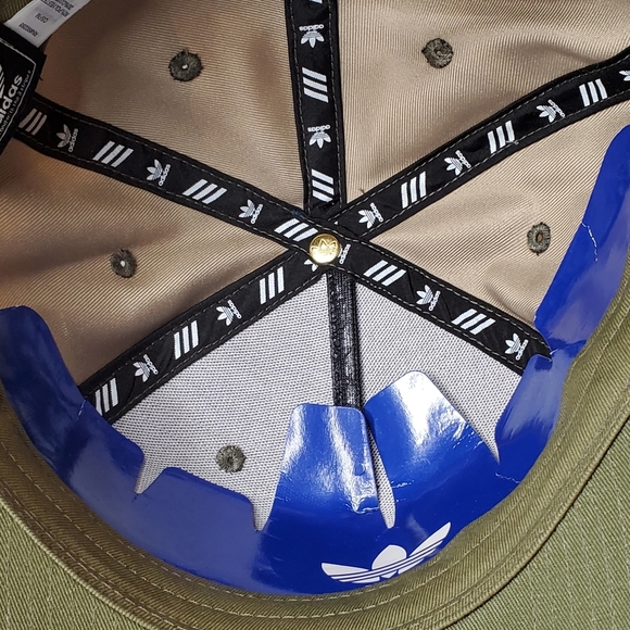 NWT ADIDAS Originals Dart Snapback Hat OSFA - Picture 5 of 7